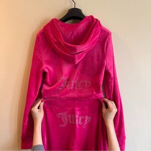 NWT juicy couture hot pink track suit size S Bedazzled butt and back